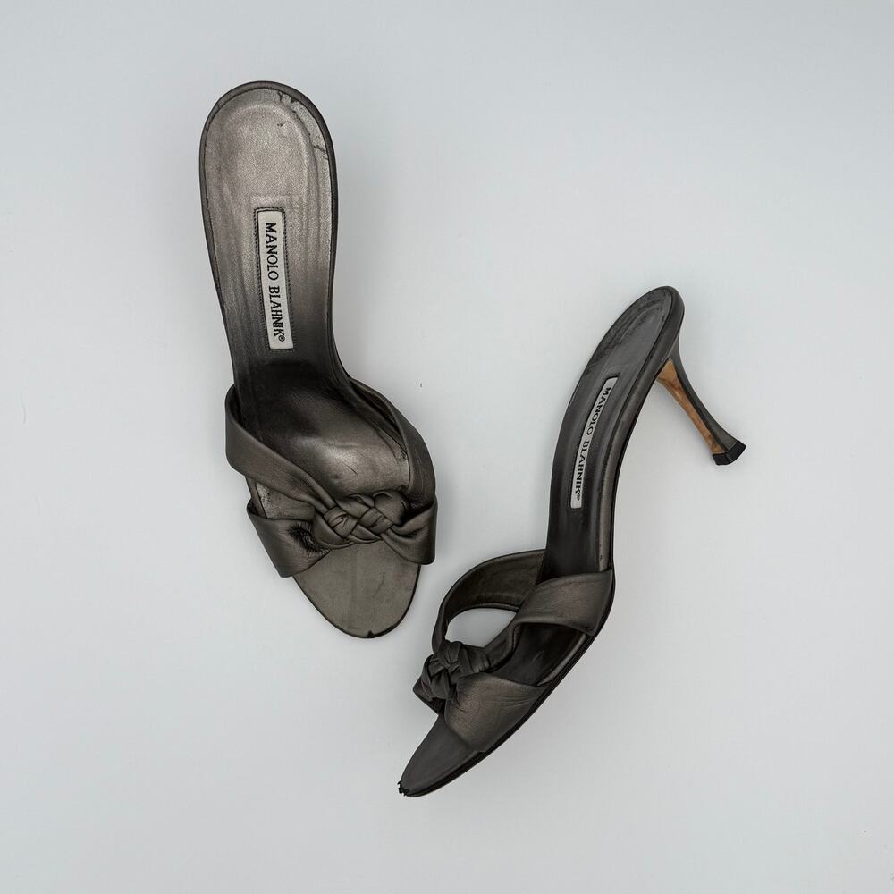 Manolo Blahnik Gunmetal Braided Twist Mule Sandals Size 40